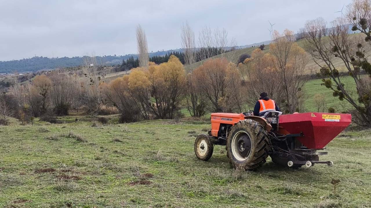 Hayvancılığa Can Suyu, Uşak’ta Meralar Gübreyle Buluştu