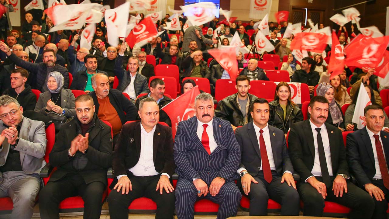 BBP'nin 8. Olağan Uşak İl Kongresi Yapıldı