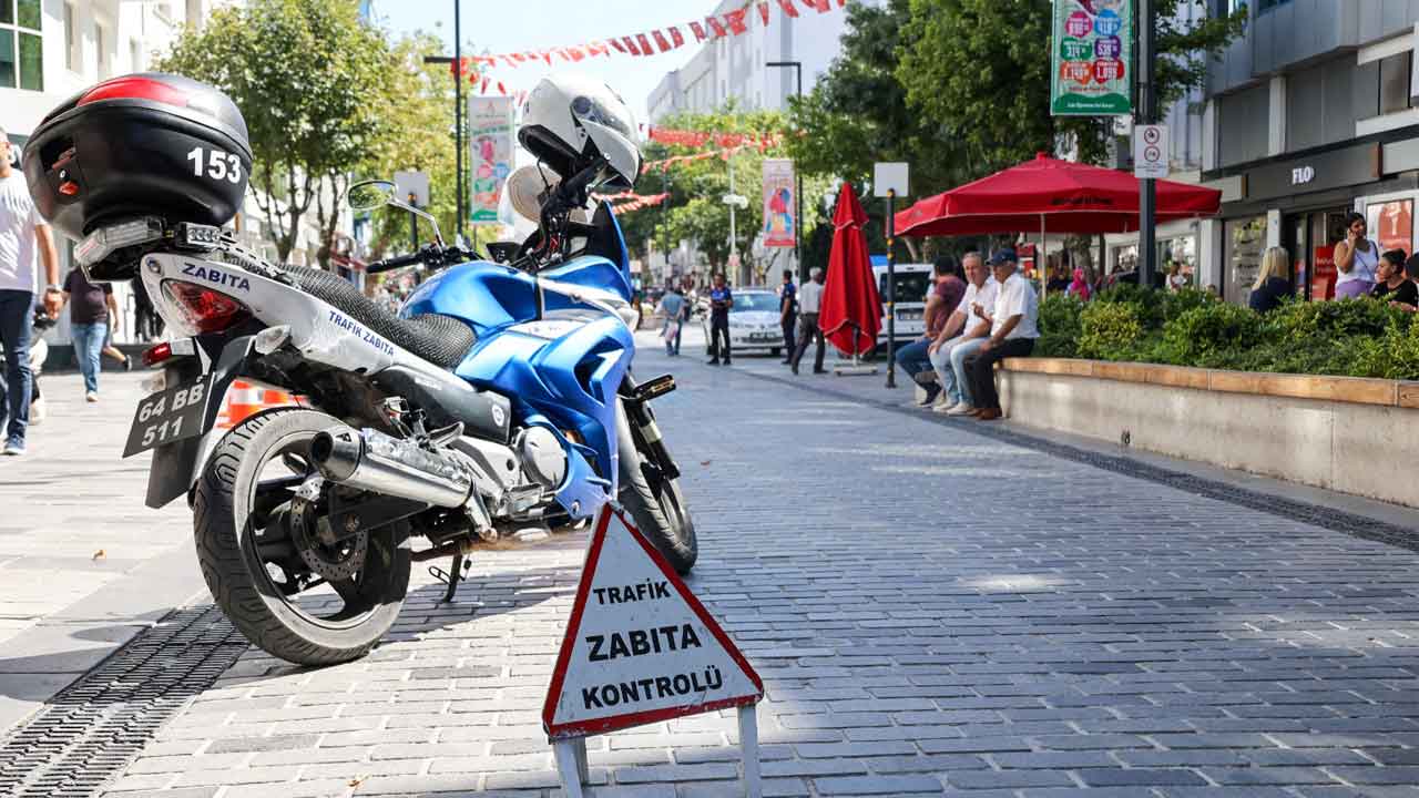 Uşak'ta o caddeye araç giriş-çıkış saatleri değişti
