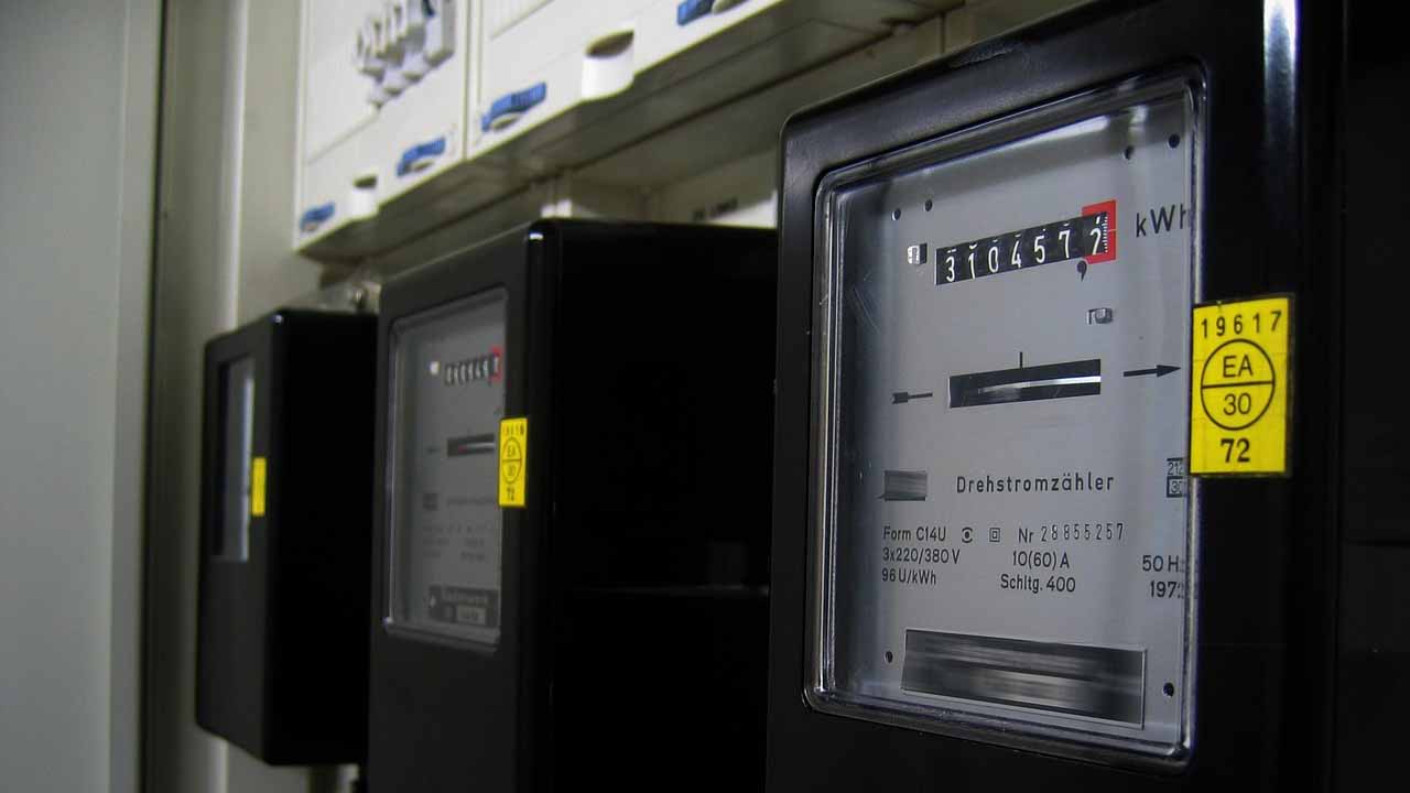 Uşaklı Abonelerin Elektrik Borçlarında Faizler Siliniyor