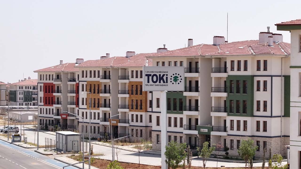 TOKİ Kuraları Sürüyor, Uşak İçin Takvim Ne Zaman?