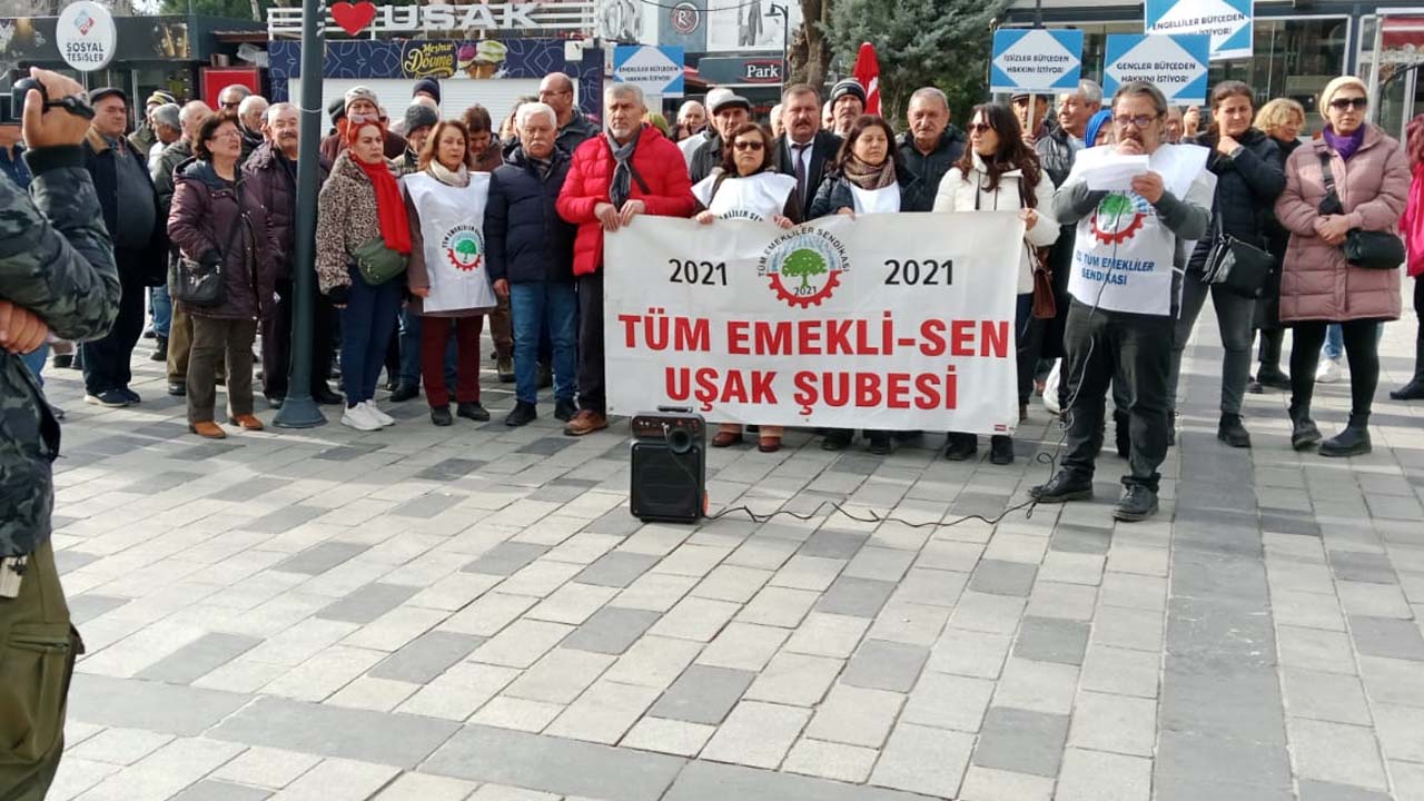 Uşak’ta Emekliler Sendikası’ndan Net Mesaj: “Bu Ücretleri Kabul Etmiyoruz”