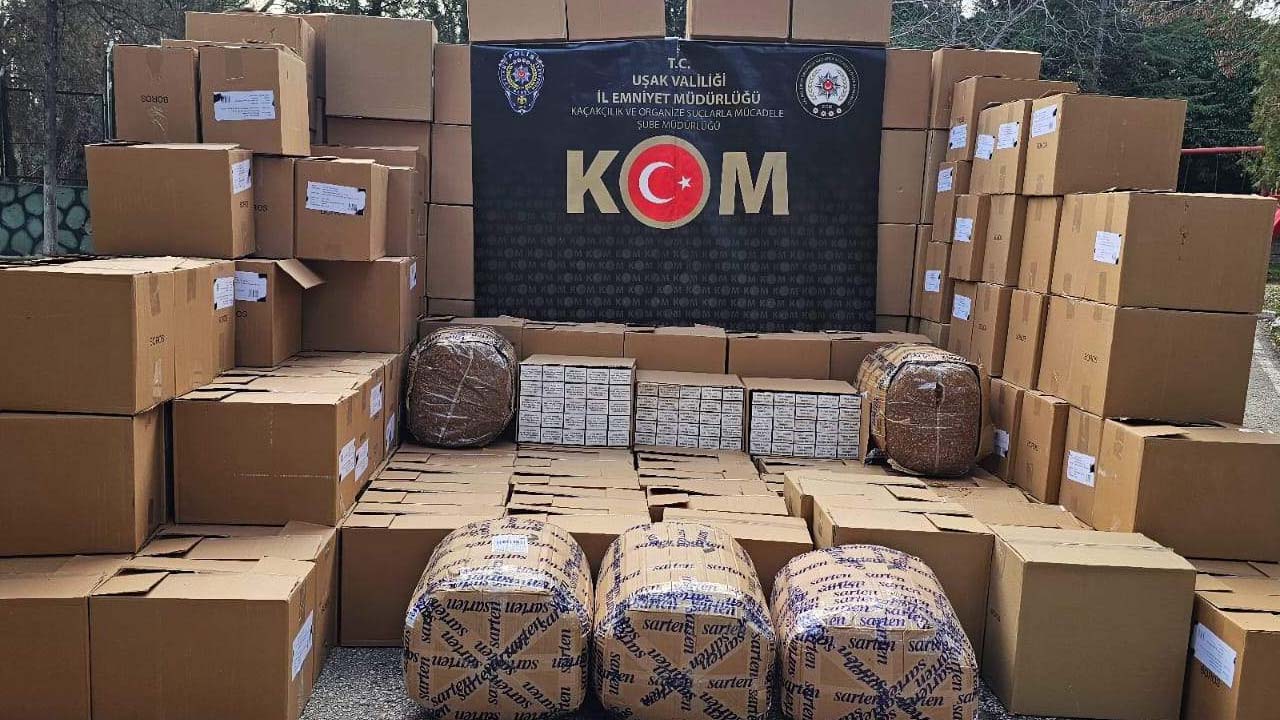 Uşak'ta 1,8 Milyona Yakın Kaçak Makaron Yakalandı