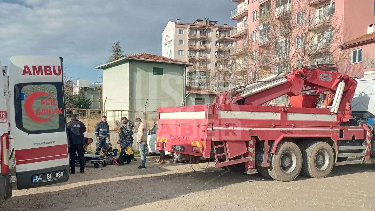 Uşak'ta vinçten düşen işçi yaralandı