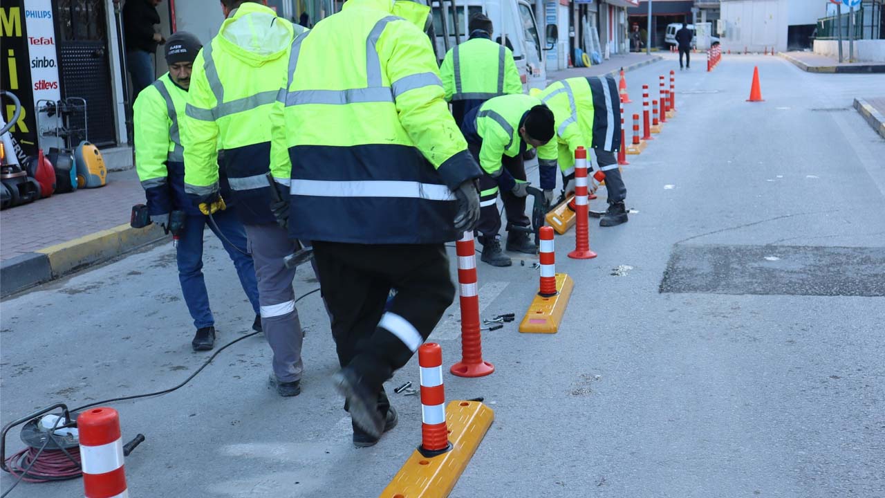 Uşak'ta Trafiği Rahatlatan Hamle, Dubalar Akışı Yüzde 30 Hızlandırdı