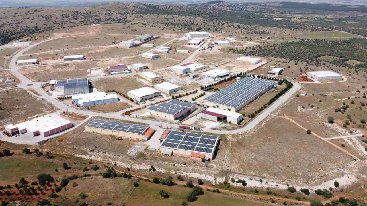 Karahallı Organize Sanayi Bölgesi’ne 100 hektarlık yeni alan kazandırıldı