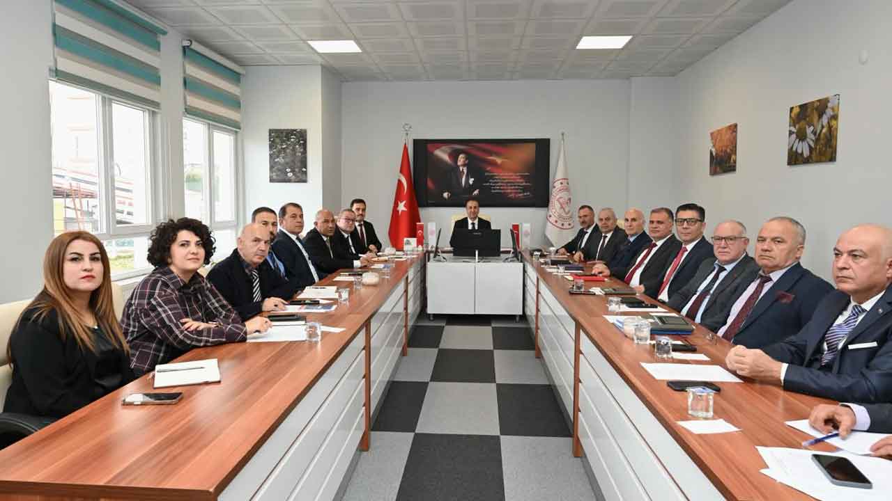 Uşak'ta eğitim ve öğretimin 2. dönemi için müdürler bir araya geldi