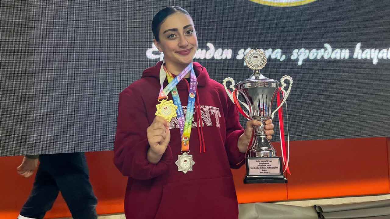 Uşak Karate Özlem’in Yeni Transferi şampiyonadan madalyayla döndü