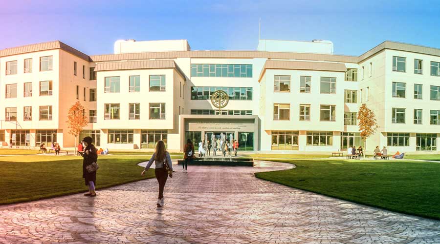 Biruni Üniversitesi Nerede? Hangi Bölümler Var?