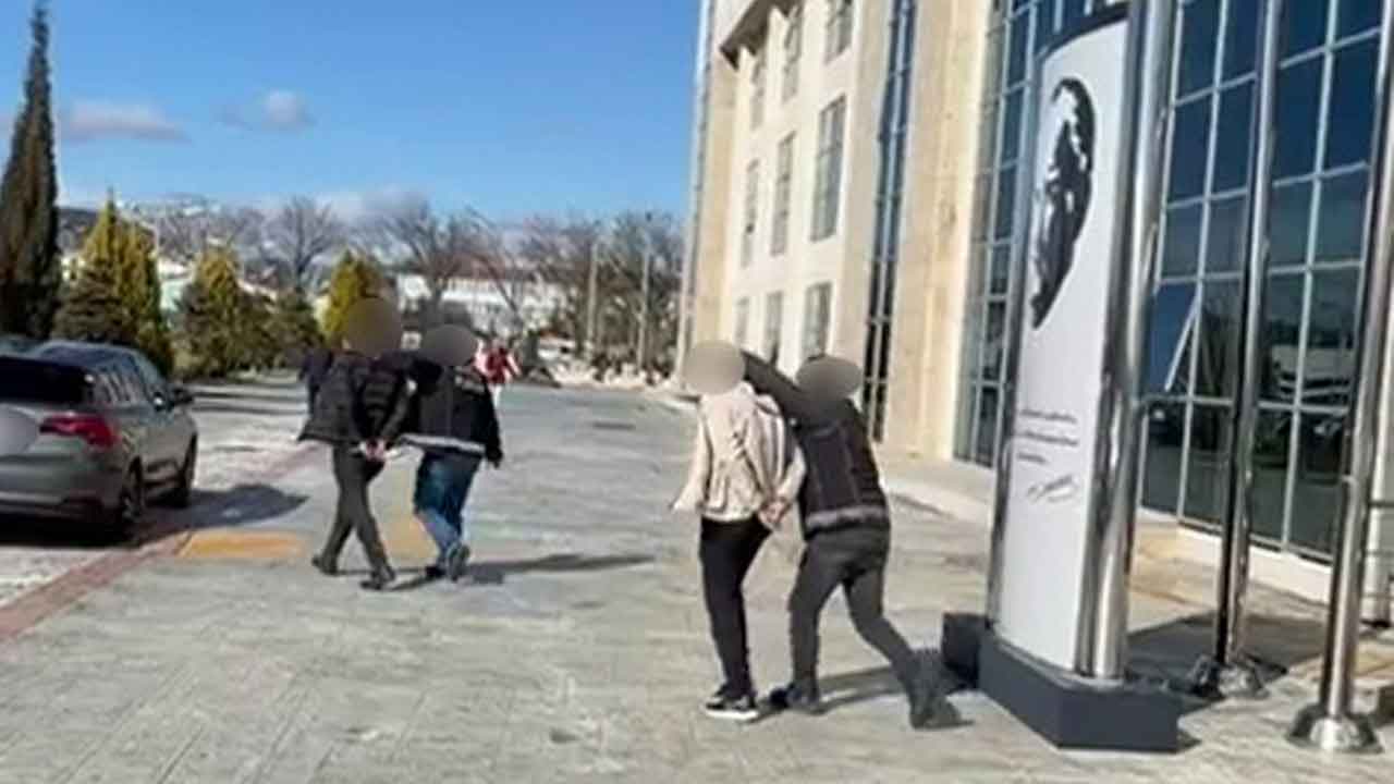 Uşak Polisi Zehir Tacirlerine Geçit Vermedi: 1 Tutuklama