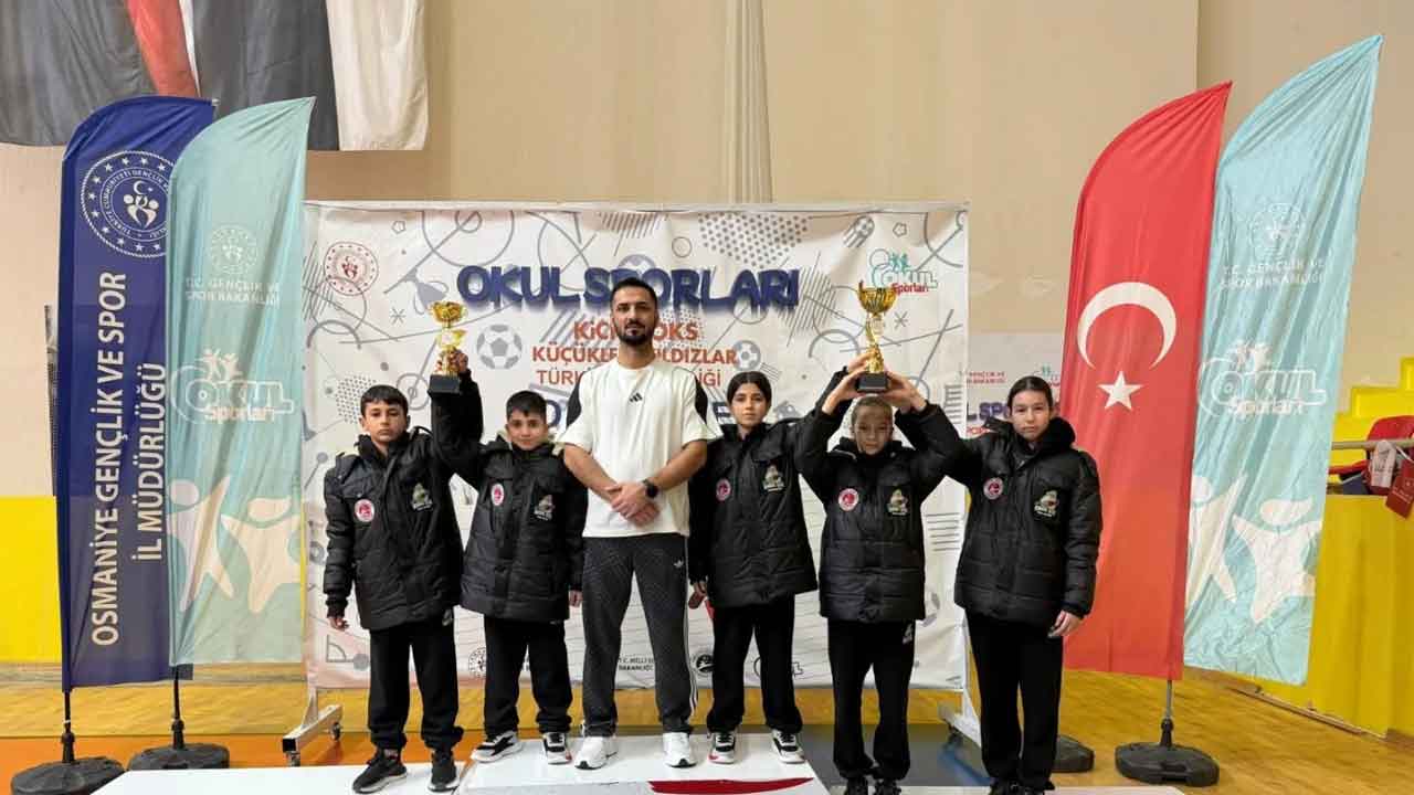 Uşak’a Türkiye Şampiyonluğu Gururu: Kick Boksta Büyük Başarı