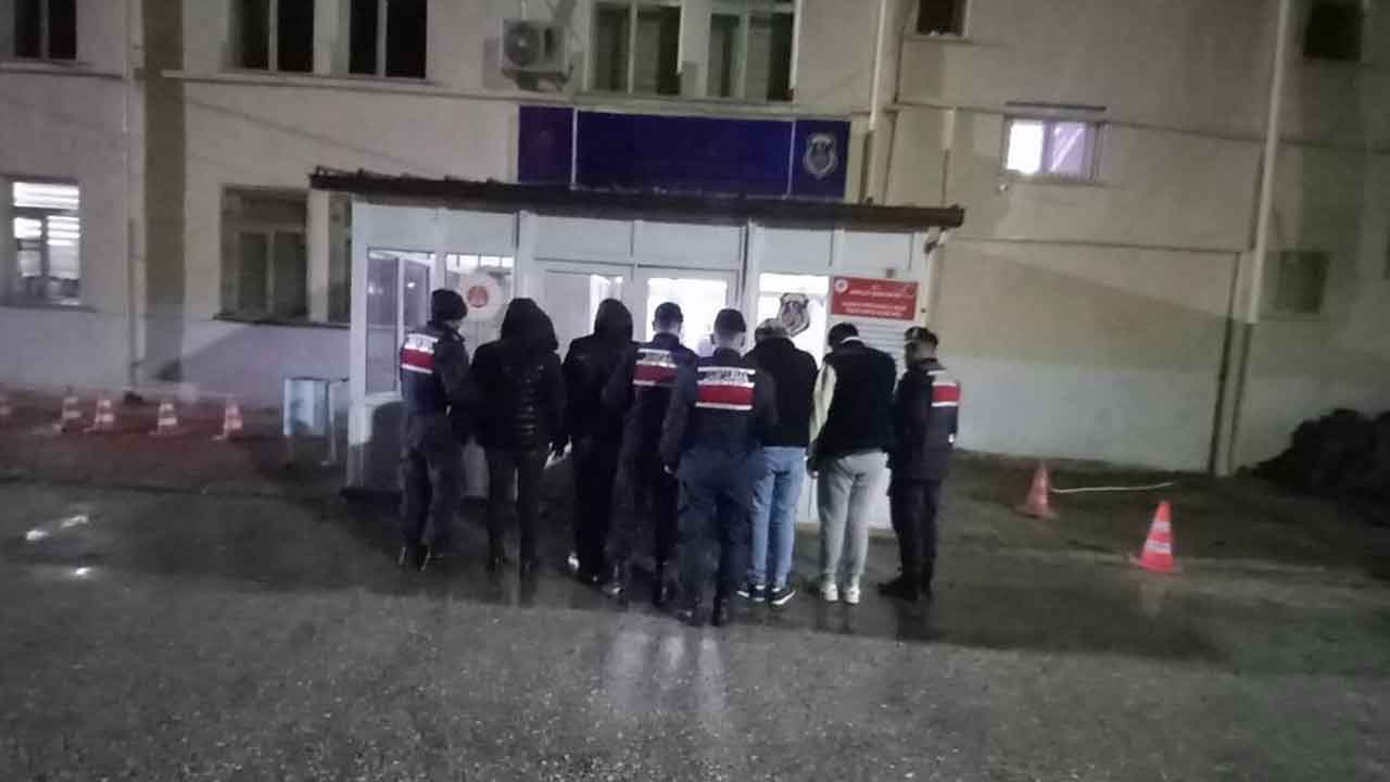 Uşak’ta 1 Tonu Aşkın Tütün Hırsızlığı: 4 Şüpheli Yakalandı