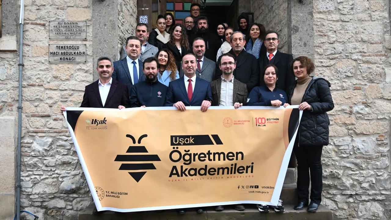 Uşak’ta Öğretmenlere Beyin ve Öğrenme Anlatıldı