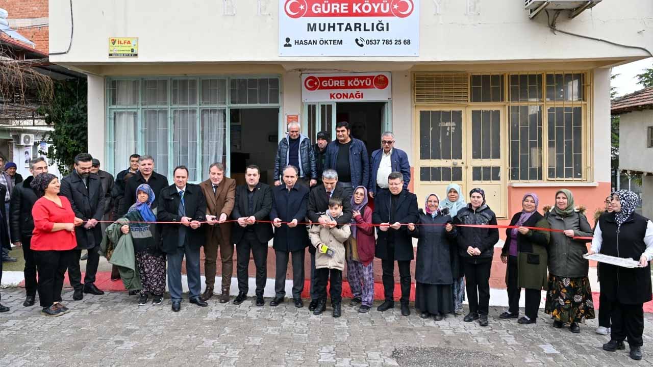 Protokol Güre'de Buluştu, Vali Aktaş Vatandaşların Taleplerini Dinledi