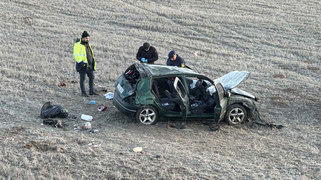 Takla atan otomobildeki 1 kişi öldü, 2 kişi yaralandı