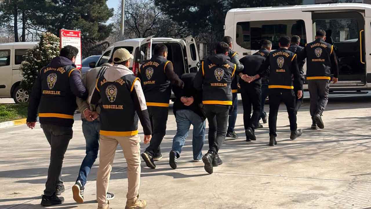 Uşak ve 7 ilde fabrikaların çelik kasalarını soyan çete çökertildi