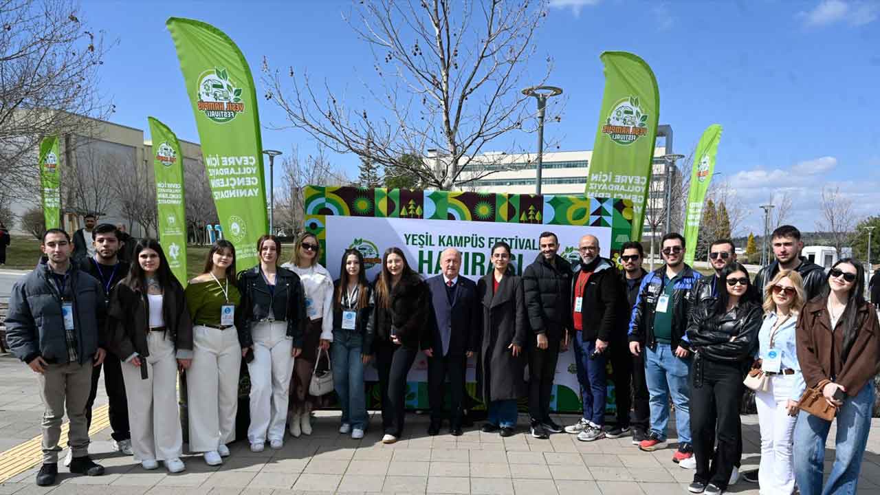 Uşak Üniversitesinde Çevre Seferberliği Çevre Tırı Yoğun İlgi Gördü