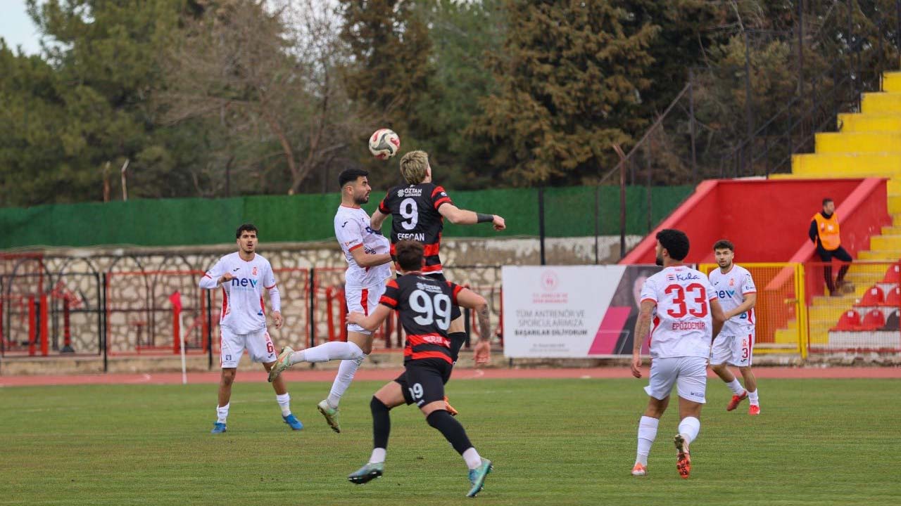 Uşakspor, Balıkesirspor’a 2-0 Mağlup Oldu