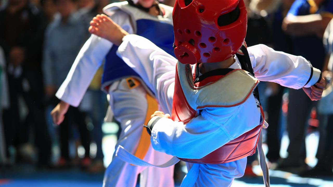 Genç Sporcular Uşak’ta Tatamiye Çıkıyor