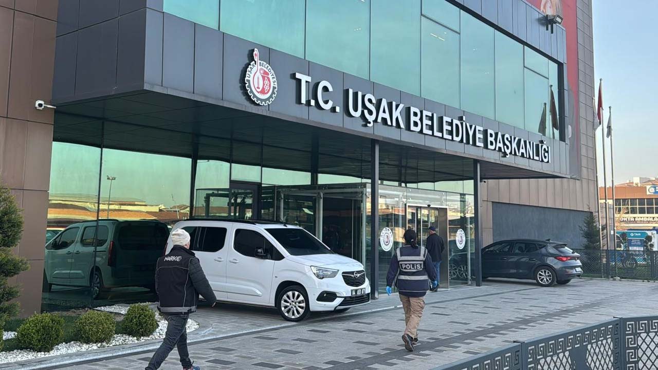 Uşak Belediyesine Operasyon: İş İnsanından 20 Milyon Lira İstendi Mi?