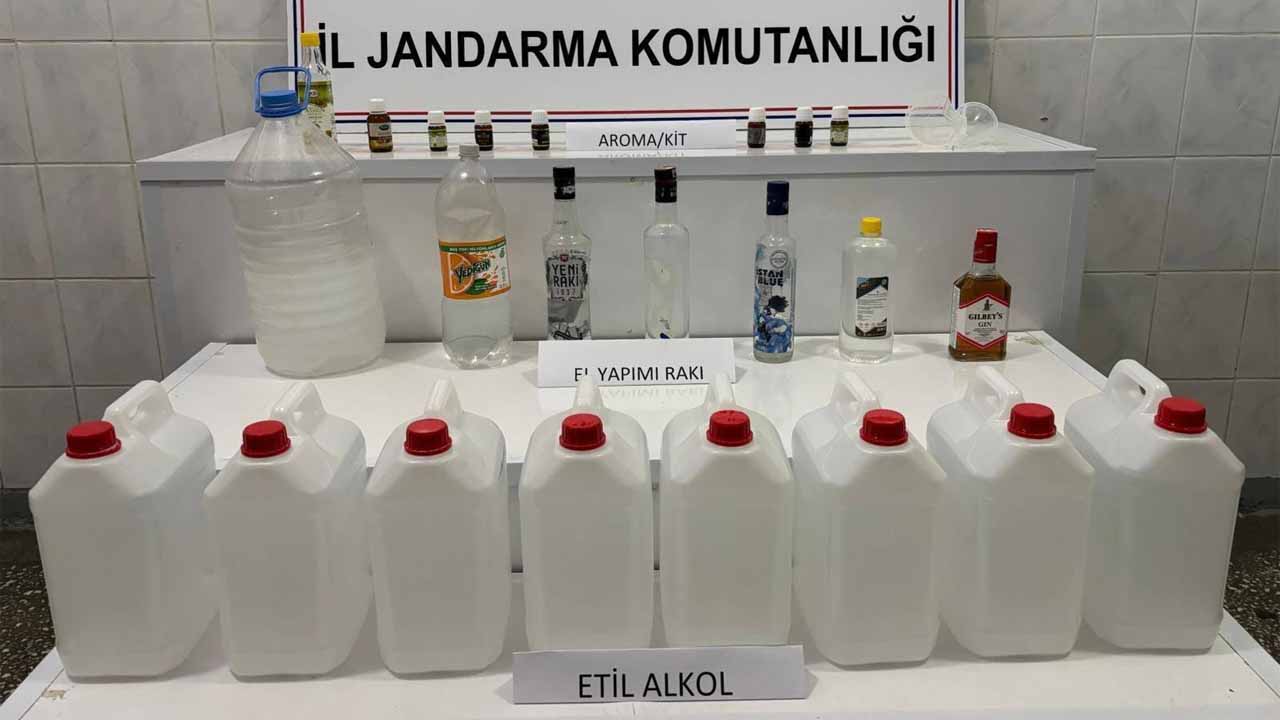 Uşak’ta jandarman Kaçak Alkol Operasyonu
