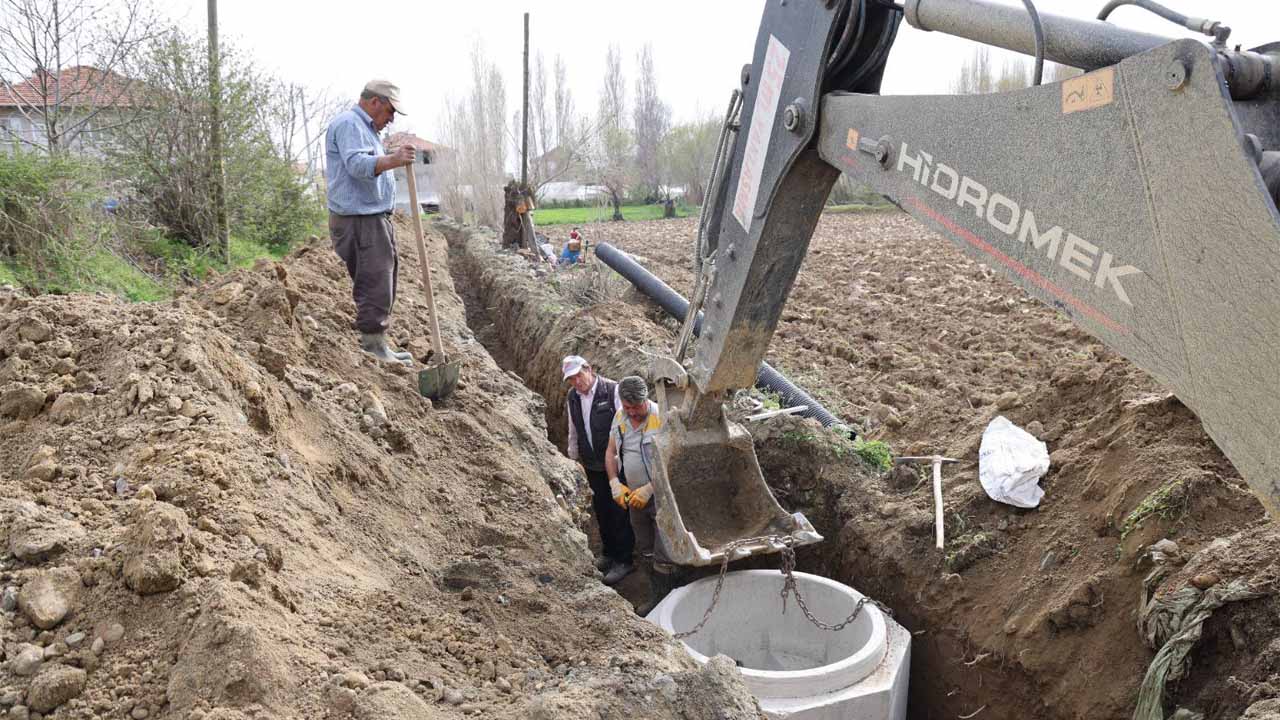 Uşak’ın Köylerinde Altyapı Seferberliği