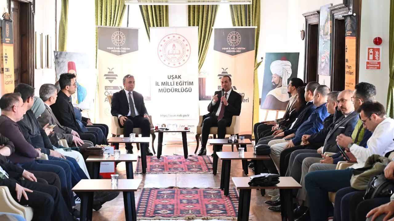 Fethi Gemuhluoğlu Uşak’ta Anlatıldı