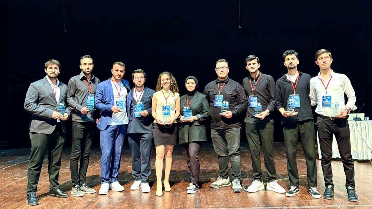 Uşak Üniversitesi ÜNİFEST’te Finale Yükseldi