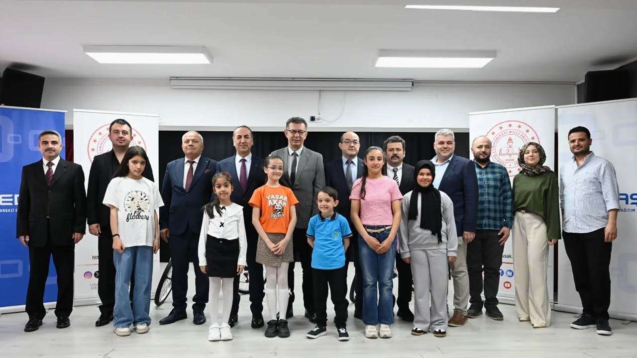 Uşak’ta Tasarruf Temalı Şiir ve Resim Yarışmasının Kazananları Açıklandı