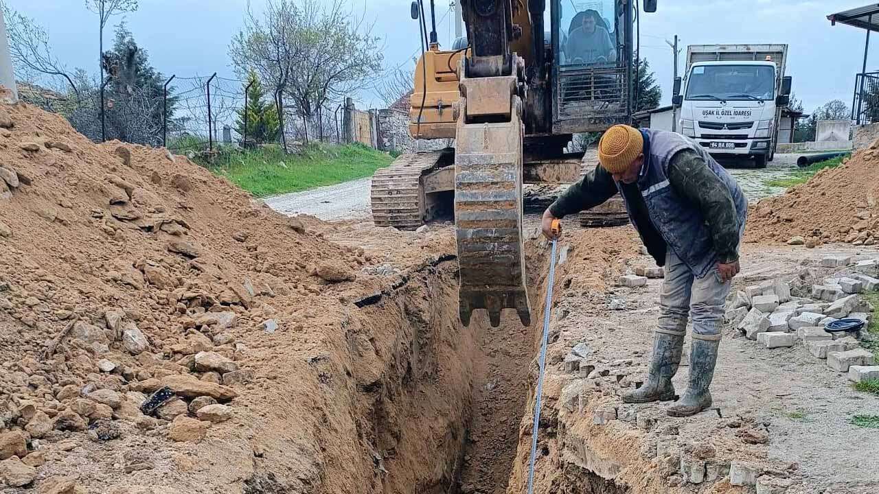 Uşak’ın Köylerinde Yoğun Altyapı ve Hizmet Çalışmaları