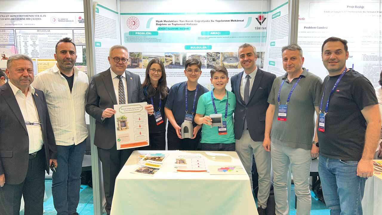 Vekil Karaoba’dan TÜBİTAK’ta Fark Yaratan Uşaklı Gençlere Ziyaret