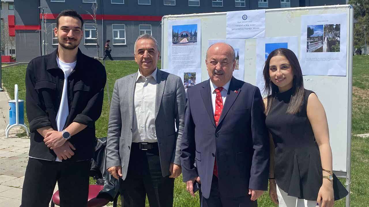 “Şehrin Hafızası: Mezarlıklar Bir Kültürel Zenginlik Alanıdır” Fotoğraf Sergisi Gerçekleştirildi