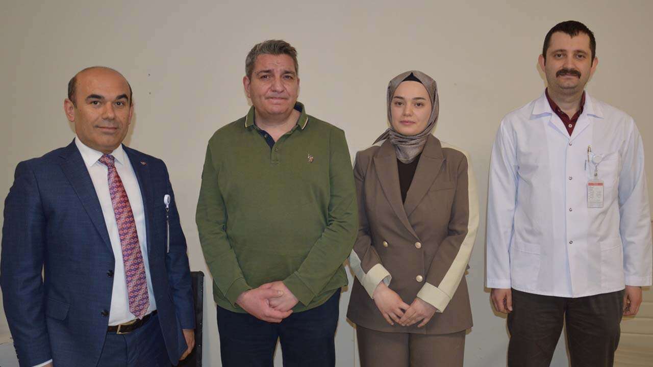 Uşak Eğitim ve Araştırma Hastanesi’nde Uzmanlık Sevinci