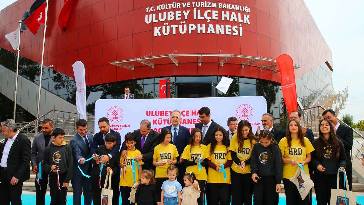 Ulubey İlçe Halk Kütüphanesi Açıldı