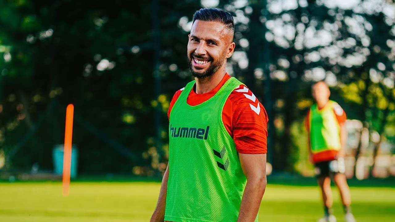 Yasin Öztekin, Uşakspor'a Transfer İddialarını Yalanladı