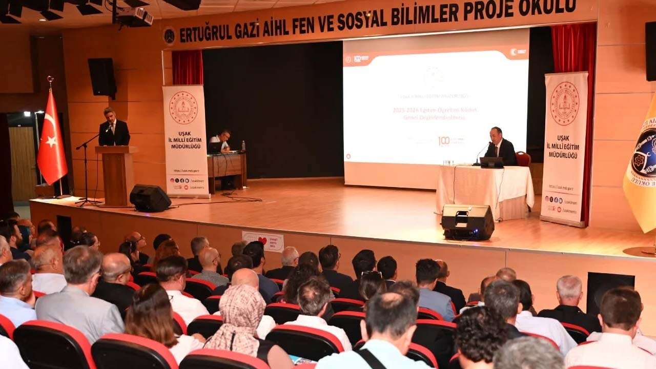 Uşak’ta Eğitimde Yıl Sonu Karnesi Masaya Yatırıldı