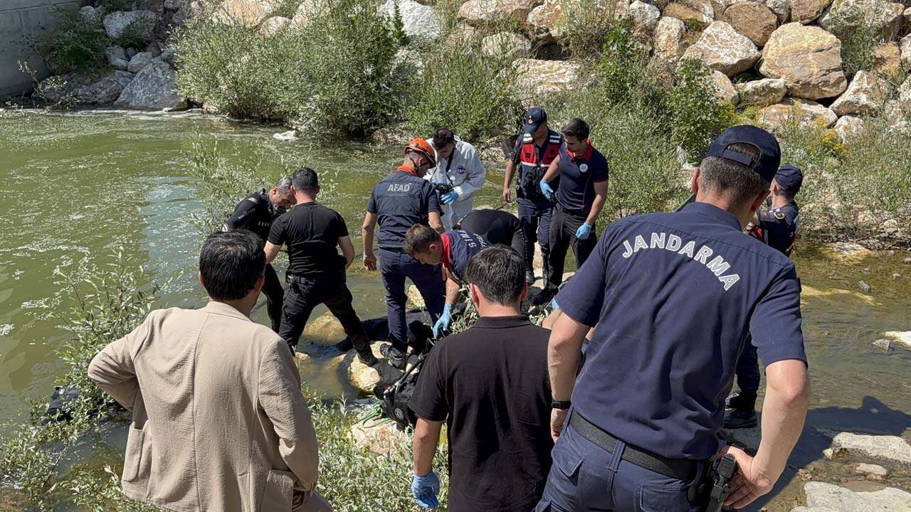 Simav'da Baraja Düşen Erdal Özkaya Boğuldu