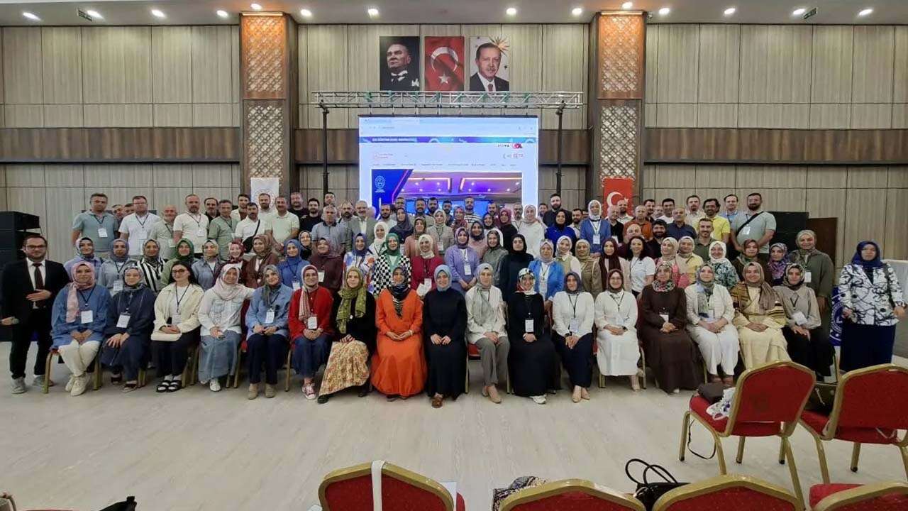 Maarif Modeli Eğitimlerinde Uşak’ı Temsil Ettiler