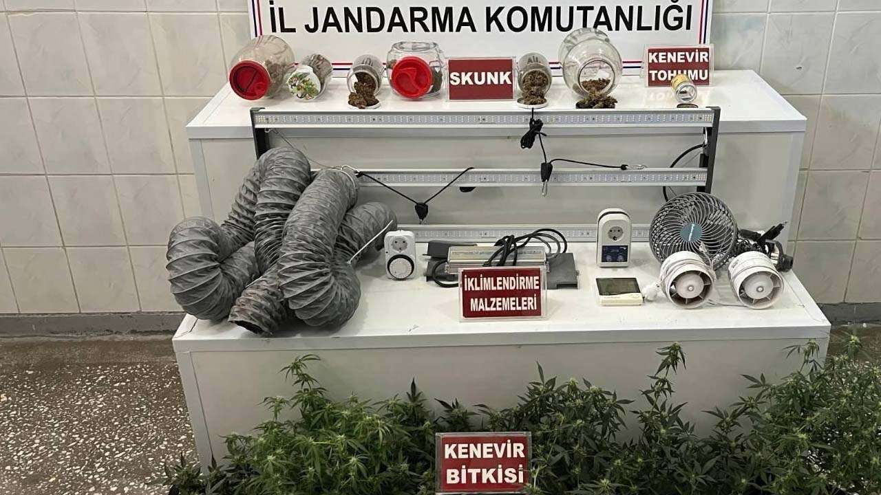 Uşak’ta Jandarma Ekiplerinden Uyuşturucu Operasyonu