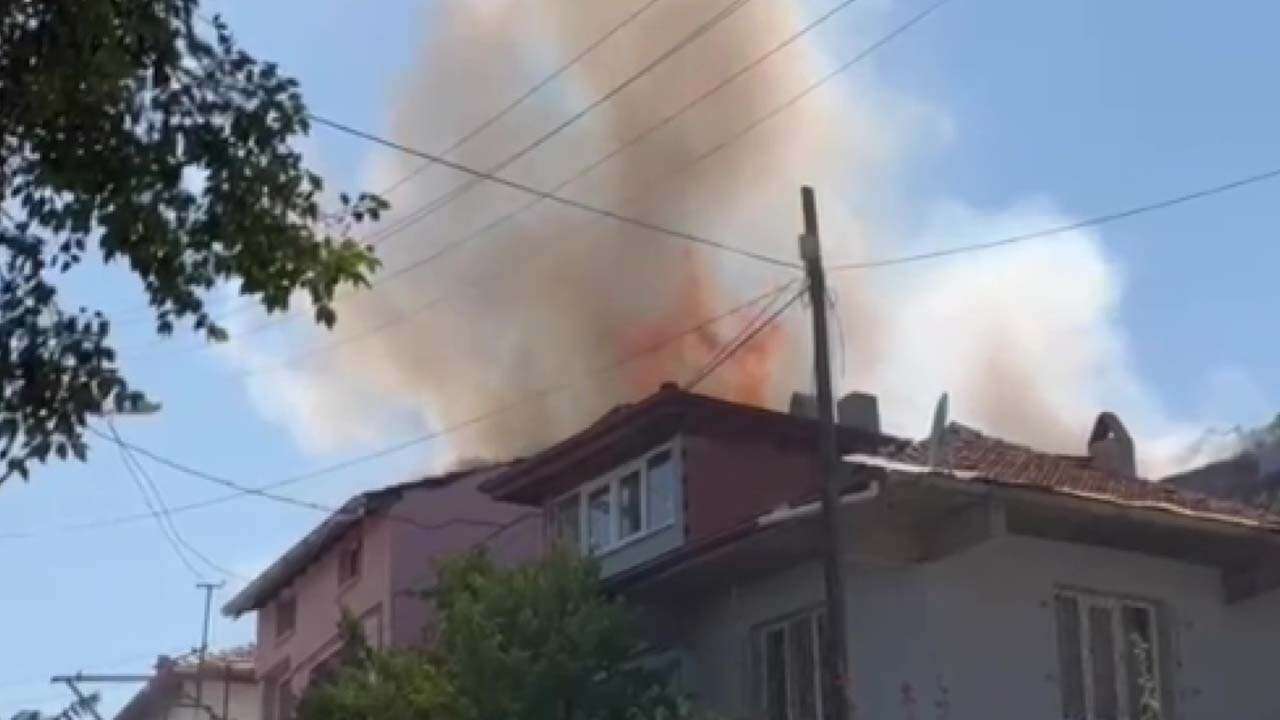 Elmalıdere Mahallesi'nde Yangın Çıktı