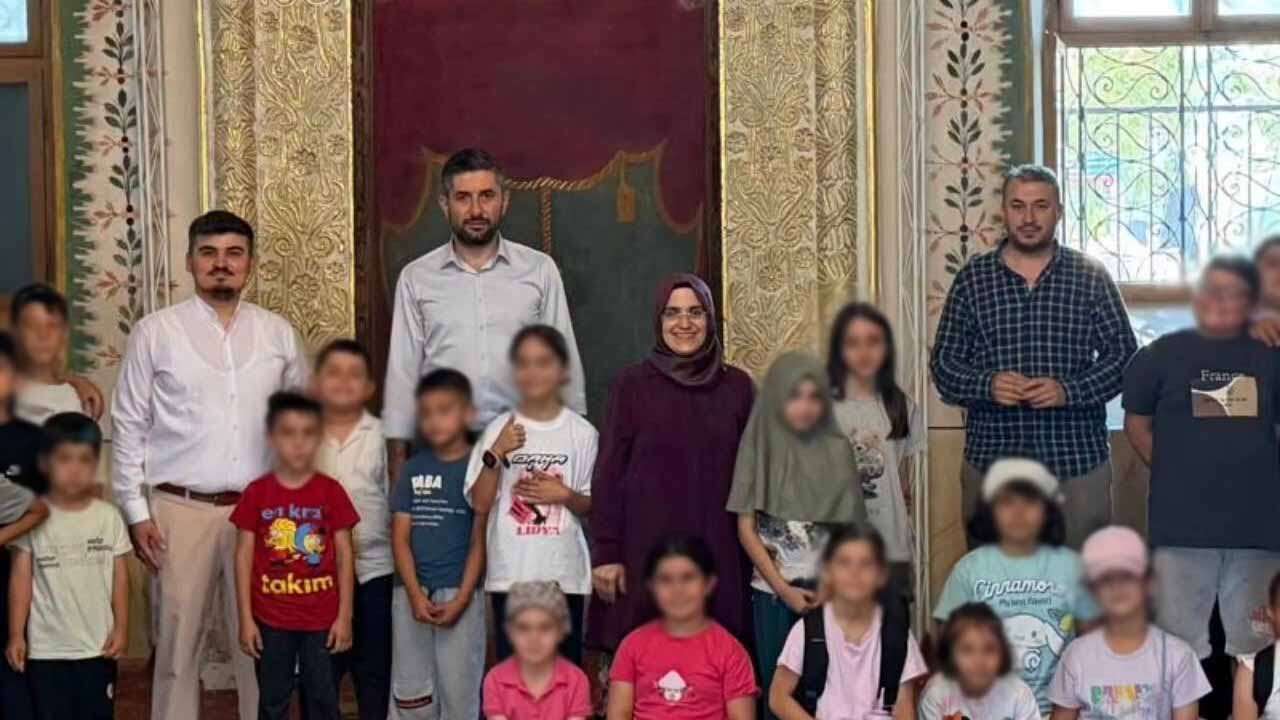 Uşak’ta Çocuklar Hem Öğrendi Hem Ulu Camii’yi Keşfetti