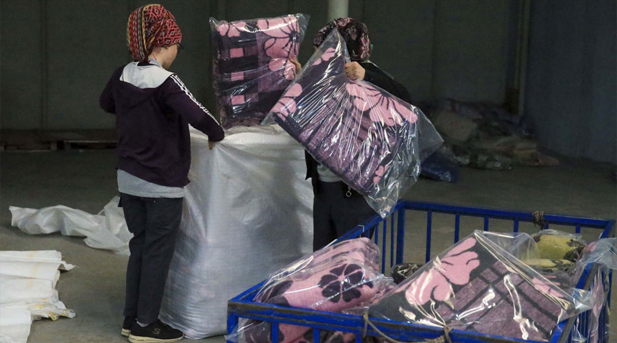 Vali Ergün: Deprem bölgesine 891 bin 636 battaniye gönderildi