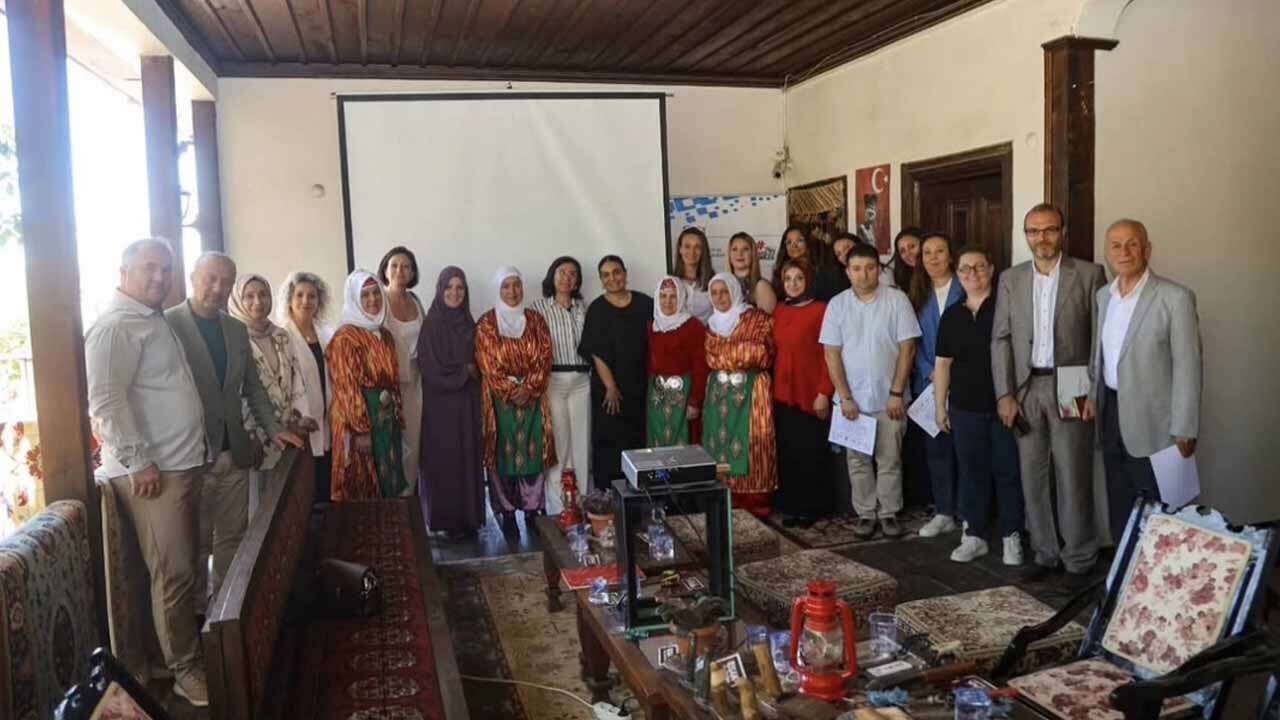 Uşak'ın Dünyaca Ünlü Halısı İçin Çok Önemli Adım