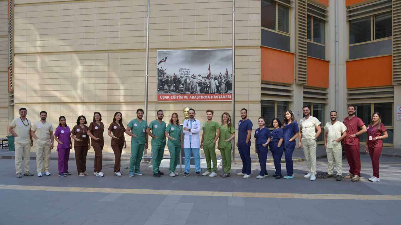 Uşak Eğitim ve Araştırma Hastanesi’nde Yeni Forma Dönemi Başladı