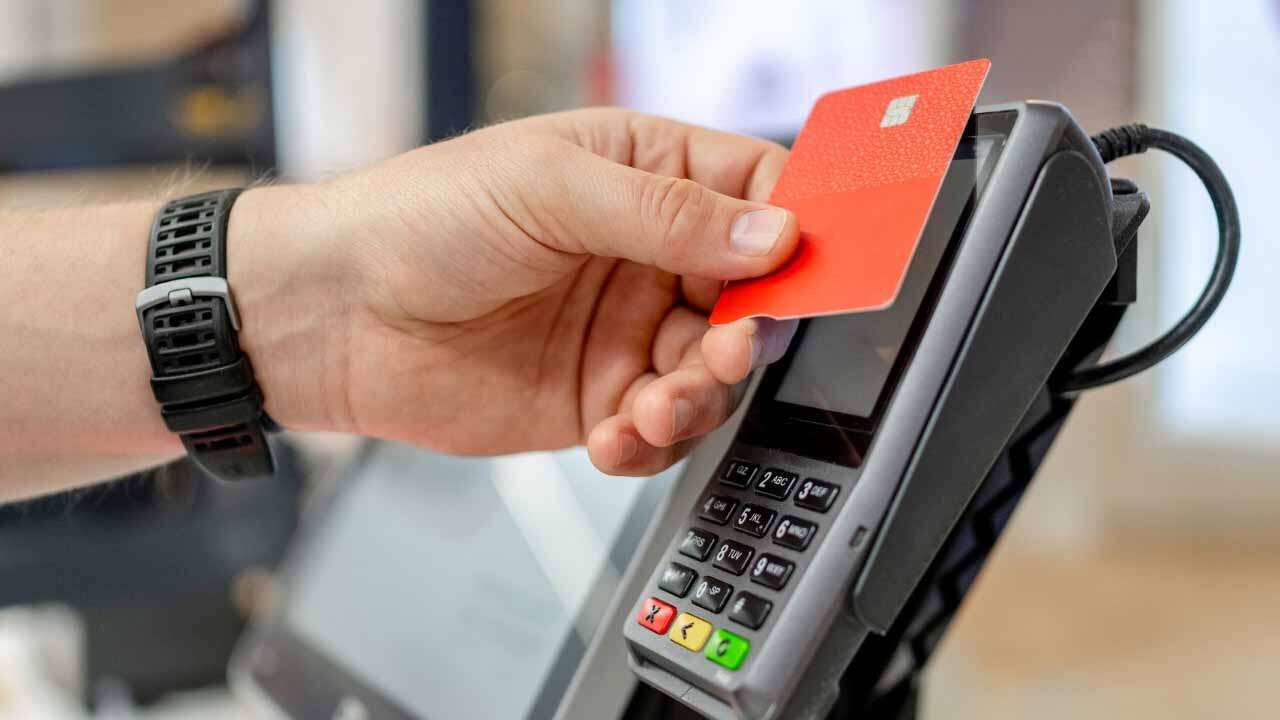 Sadakat Kart Doğrulaması İçin Mağazalara Verilen Süre Uzatıldı