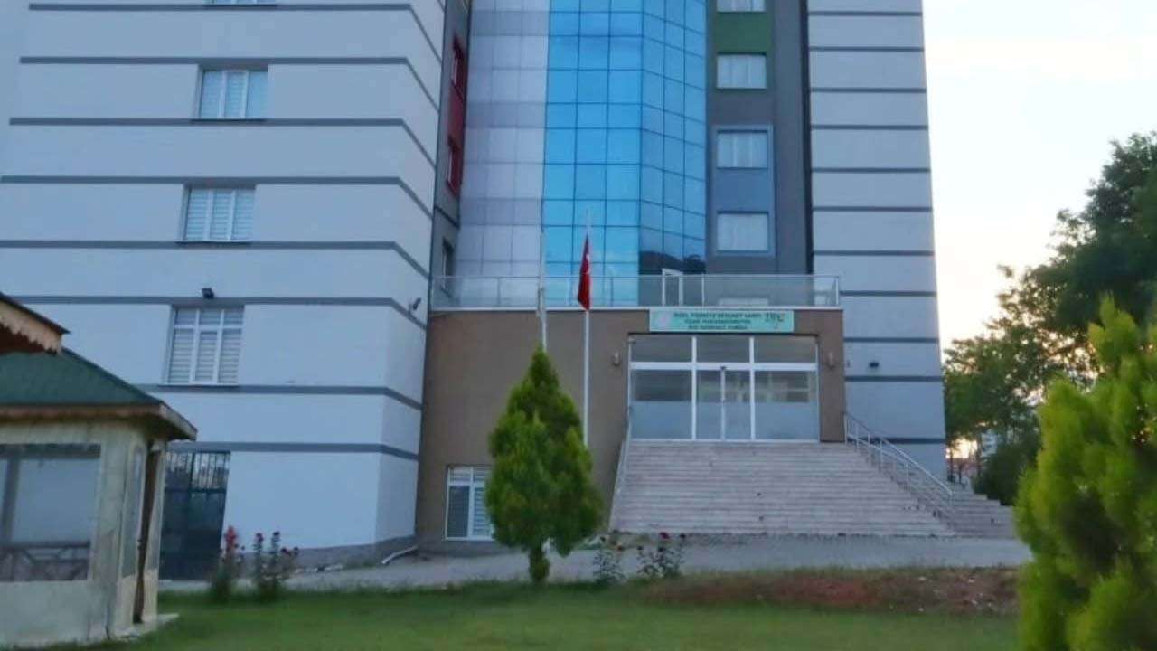 Türkiye Diyanet Vakfı Uşak Kız Öğrenci Yurdu Kayıtları Başladı