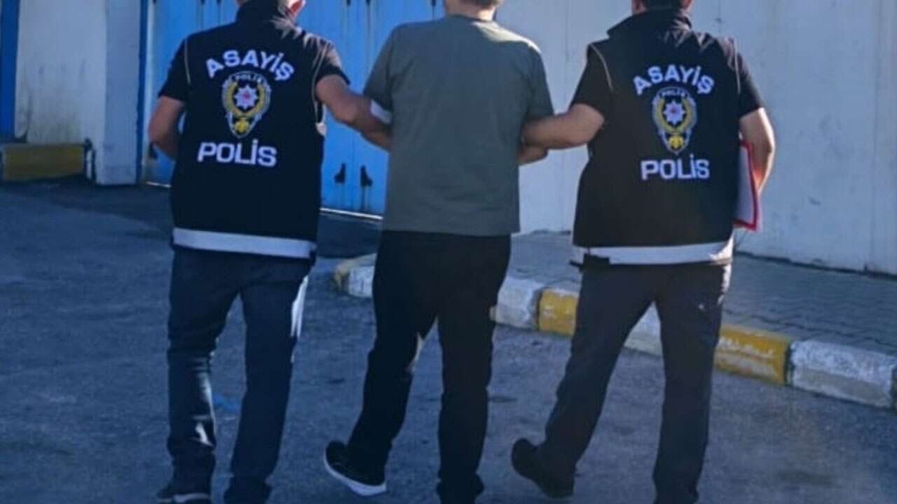 Uşak'ta 26 Yıl Hapis Cezası Bulunan Firari Hükümlü Yakalandı
