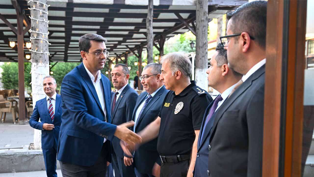 Uşak Emniyetinde Rütbe Terfi Töreni