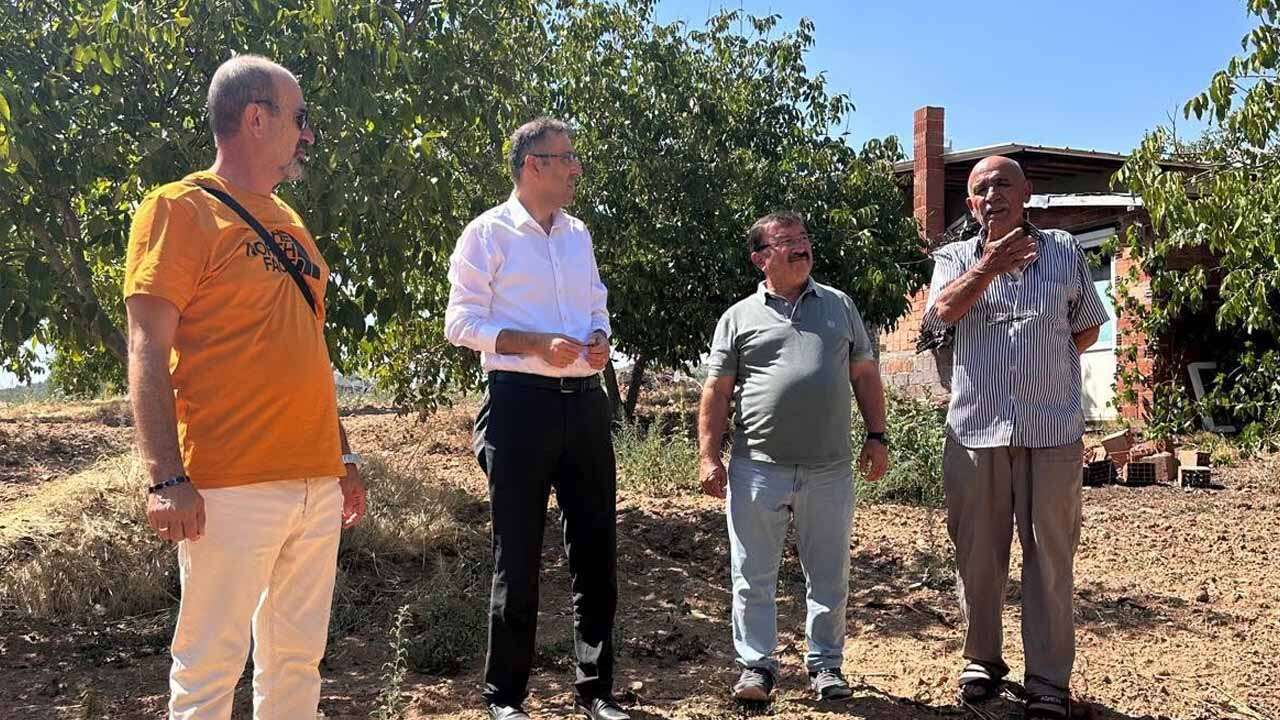 Mende Köyü’ndeki 125 Dekarlık Ceviz ve Badem Bahçesi Yerinde İncelendi