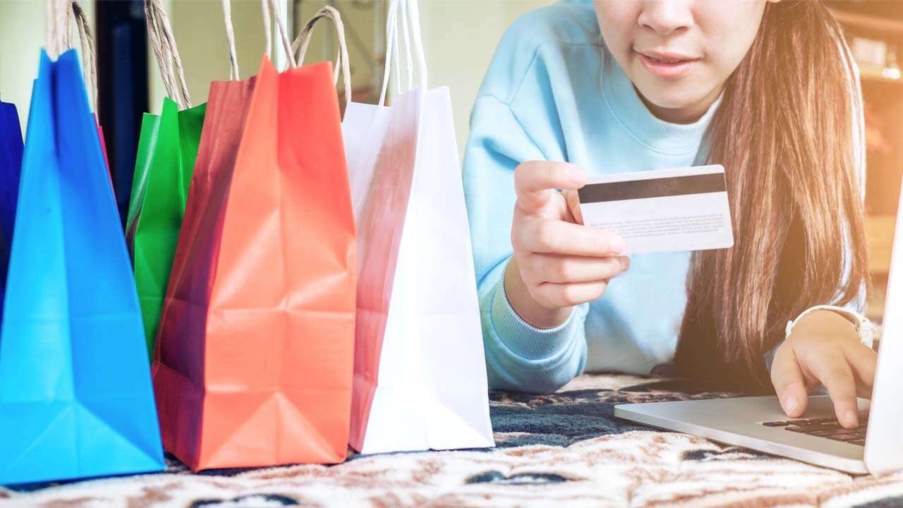 Online Alışverişte Akşam Saatlerinde Fiyat Değişiyor